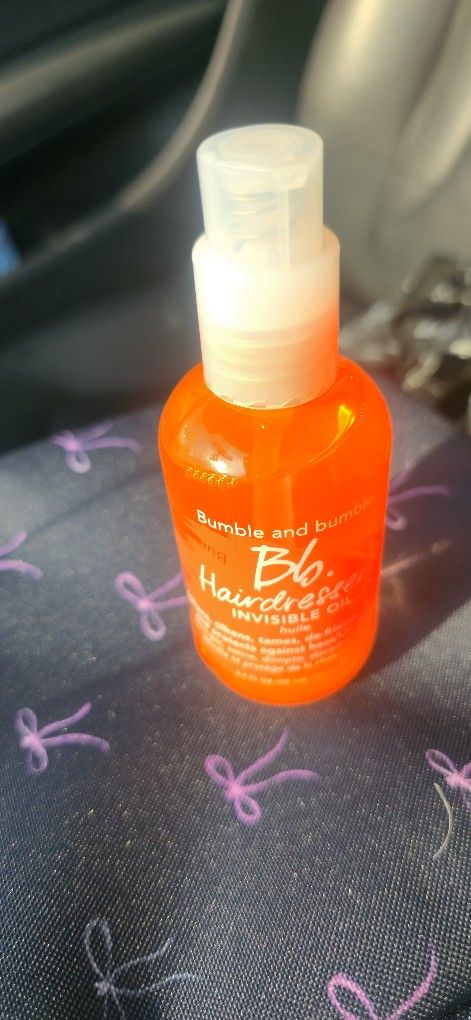 Bumble & Bumble Hairdresser's Invisible Oil.
