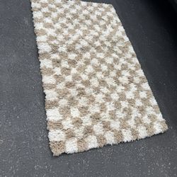 Ashley Karamen Large Rug Size  3/5 Ft 