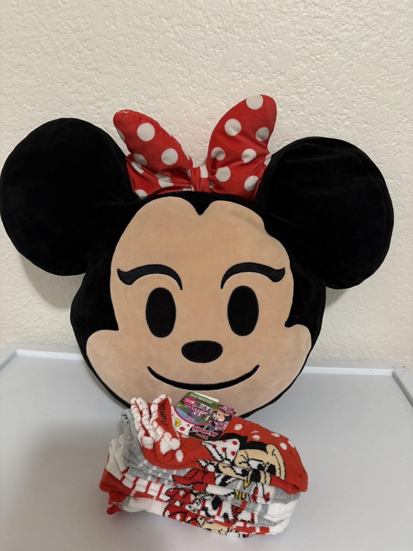 Girls New Socks, Beautiful Mini Pillow Both ❤️❤️❤️