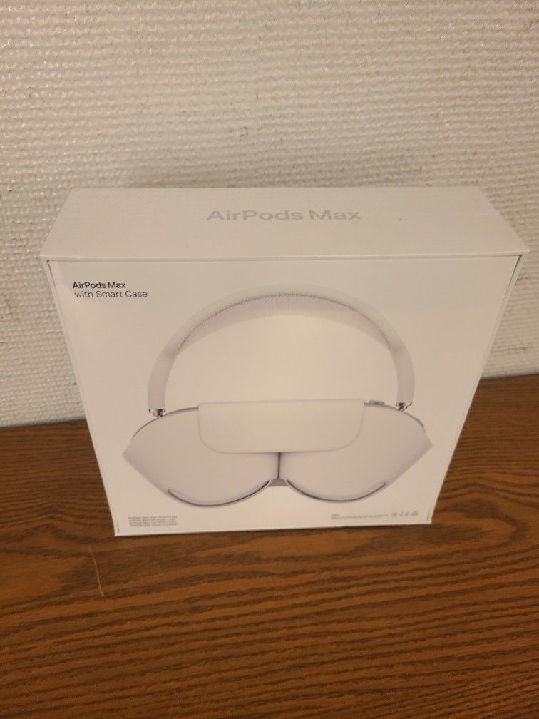 AirPods Max for Sale in San Tan Valley, AZ - OfferUp