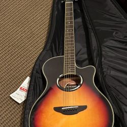 Guitar Yamaha Apx 500