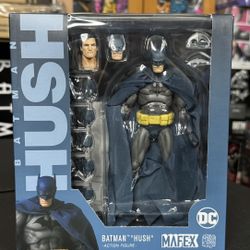 Mafex Hush Batman (blue) 