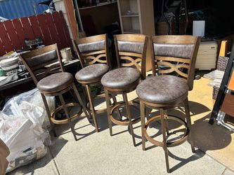 Set of 4 Wood Swivel Bar Stools
