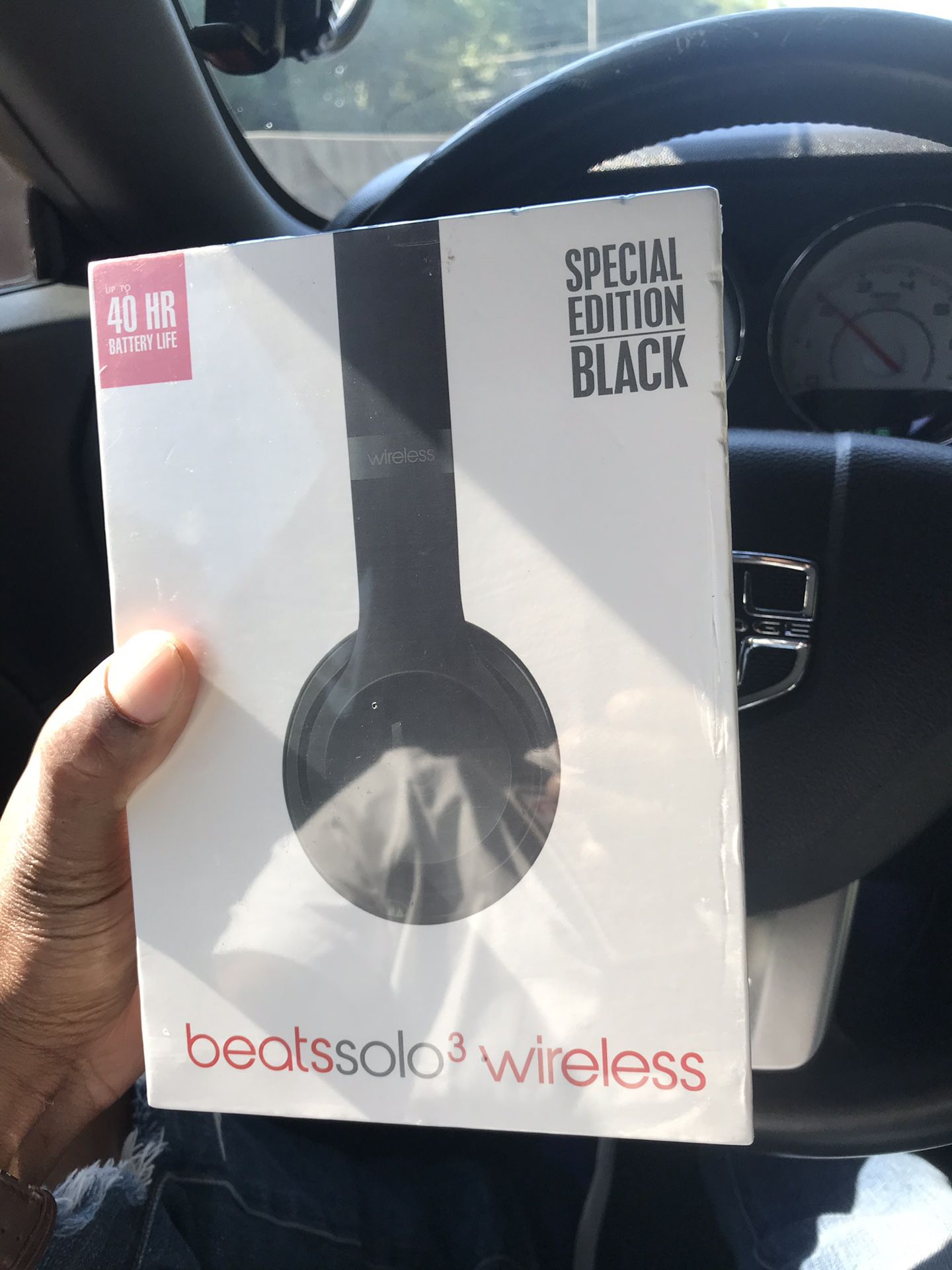 Beats Solo 3 Special addition wireless head phones