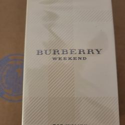 Burberry Weekend Perfume