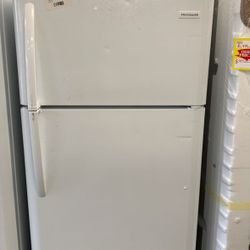 FRIGIDAIRE FFTRTW REFRIGERATOR 5V0