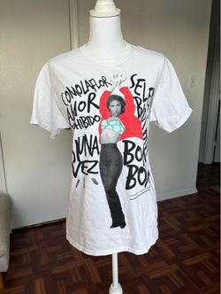 Selena Quintanilla women’s white and red graphic t-shirt size medium