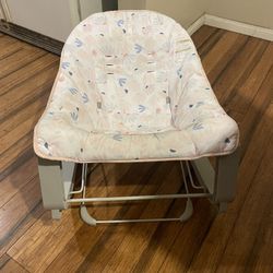 Baby Rocker / Delivery Available 