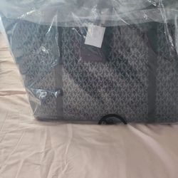 Michael Kors Tote