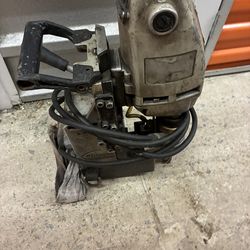 Jancy Slugger USA101 magnetic drill,