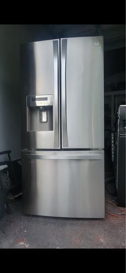 Kenmore Elite French Door Refrigerator 33” inches wide/ nevera heladera frío