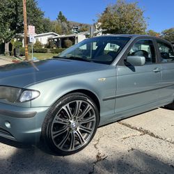 2002 BMW 325i