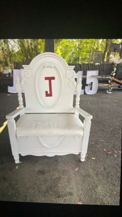 15 año chair