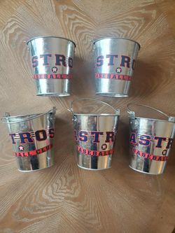 5 Tins With Astros Stickers