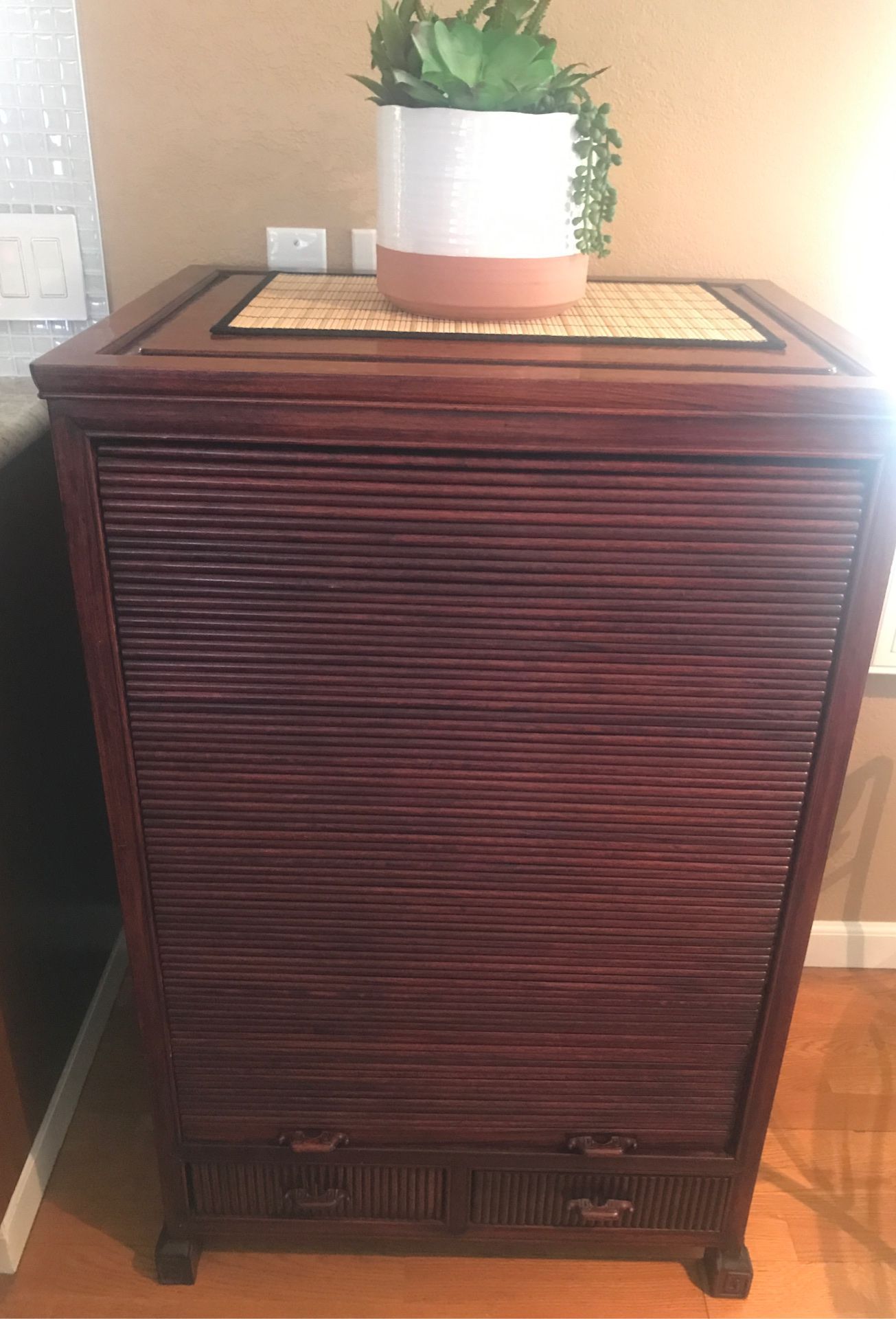 4 drawer roll up Storage Chrsy