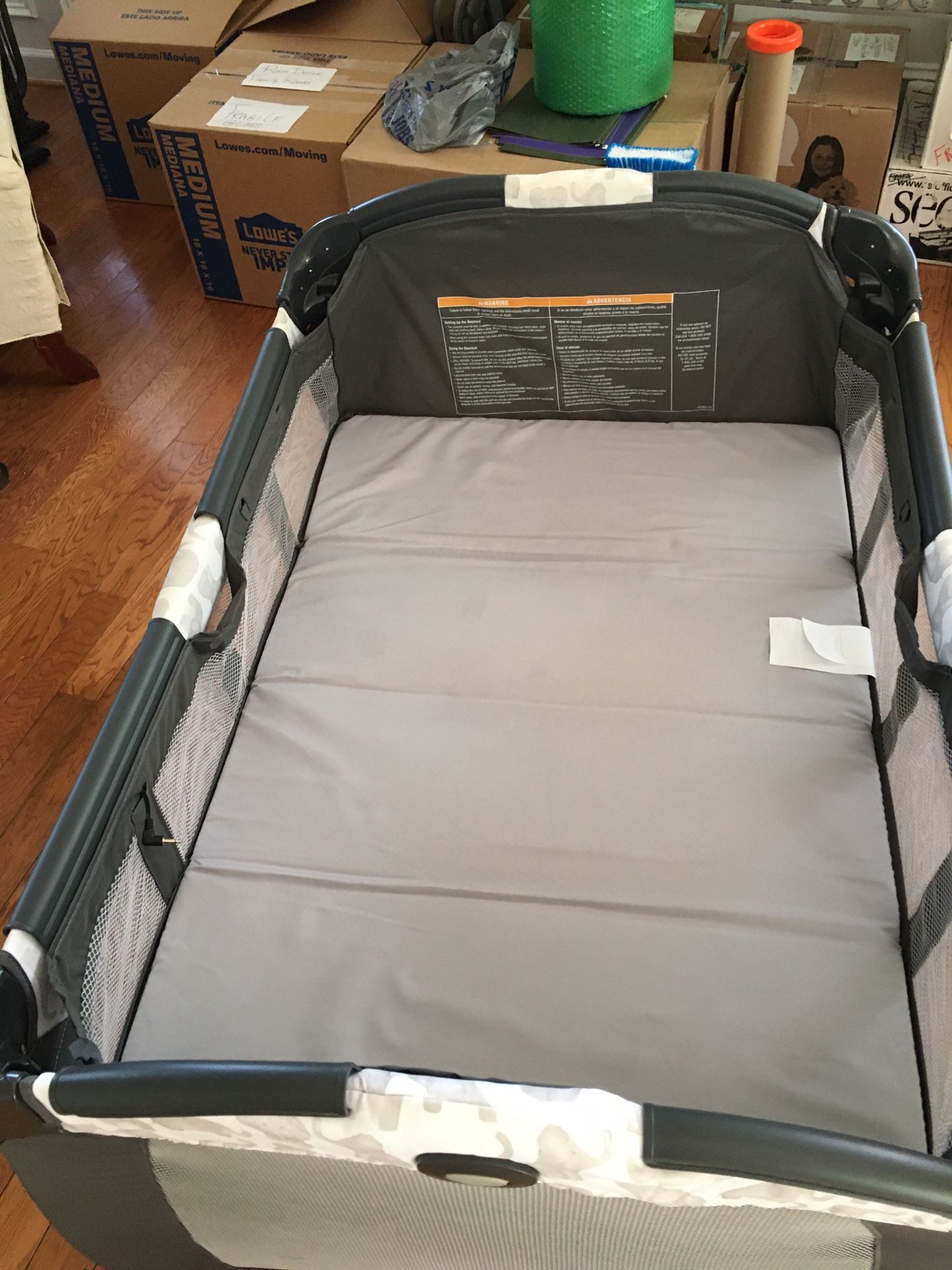 Gray Co Newborn Napper with Soothe Surrounding Technology