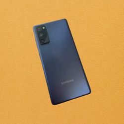 Samsung Galaxy S20 FE 5G 128GB Unlocked-$249