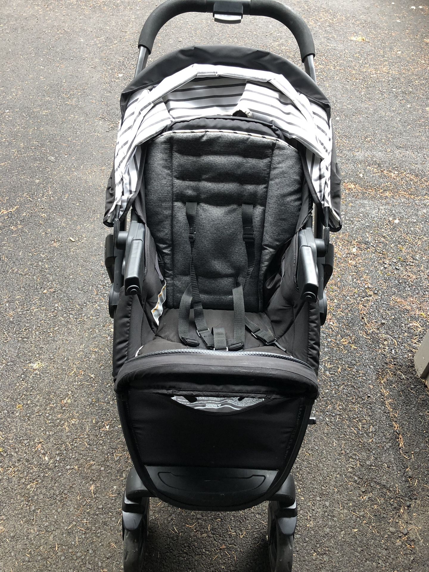Graco Stroller (click connect travel system)