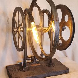 Rotating Three Wheel Industrial Lamp