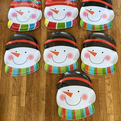 New Large Plastic Holiday Snowman Plates 7 Pieces