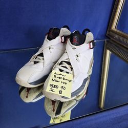 Bugs Buddy Jordan's Sz 8. 