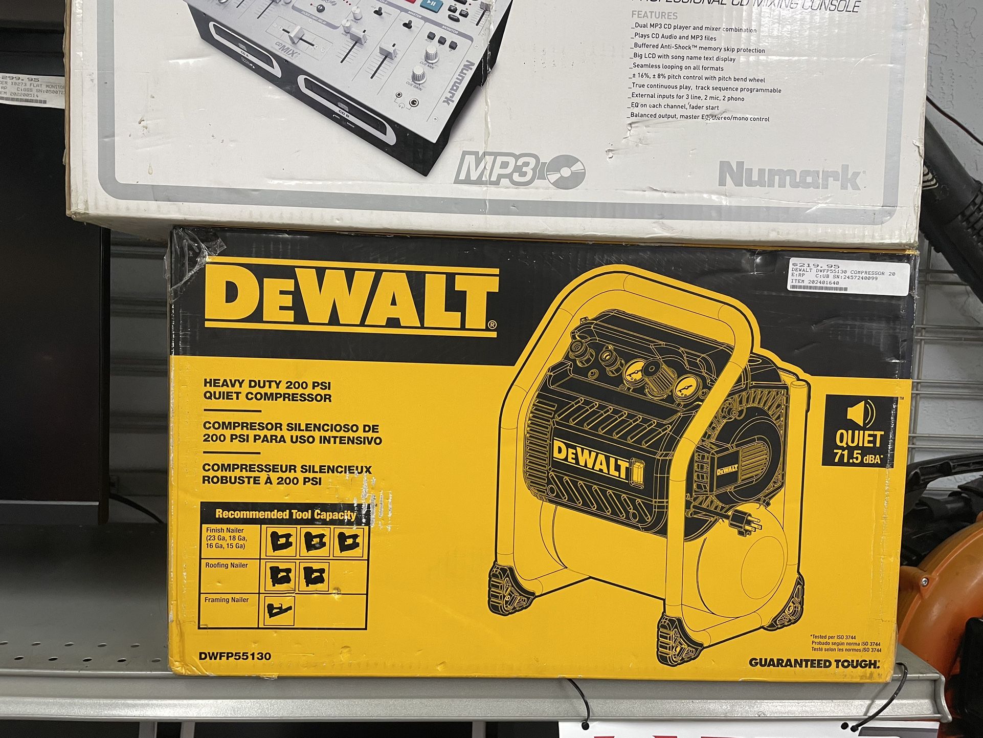 NEW Dewalt Heavy Duty Quite Compressor 200 Psi