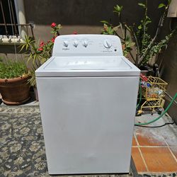 Washer / Lavadora 