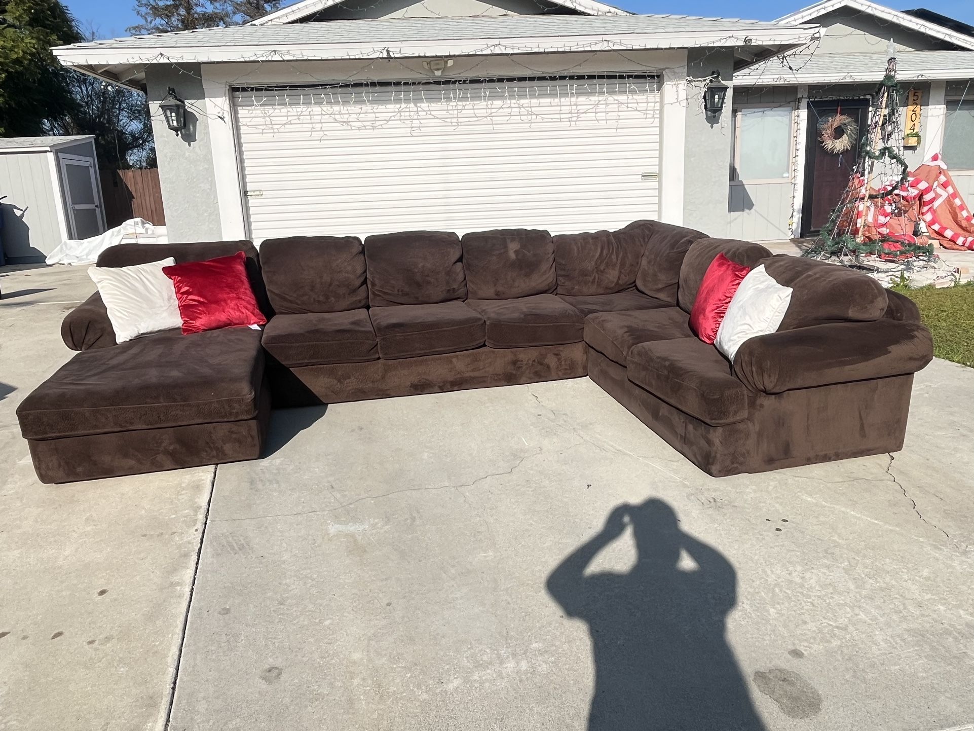 Sectional Sofa Couch! (3 Pieces)