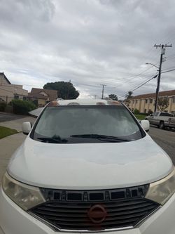 2011 Nissan Quest