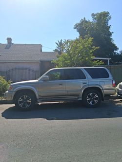 2002 Toyota 4runner clean title