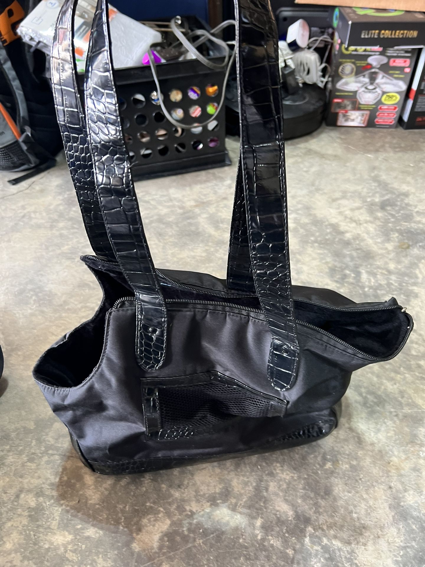 Animal Carrier