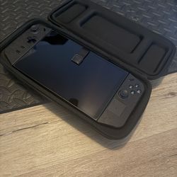 512gb Legion Go , No Scratches Charger Included