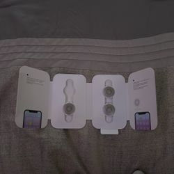 3 apple airtags 