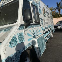 Food Truck For Sale 