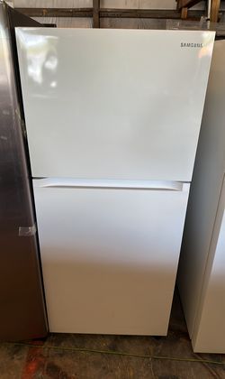 Samsung Top Mount White Refrigerator Fridge
