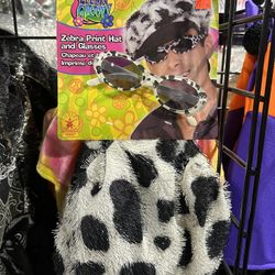 Zebra Print Hat And glasses