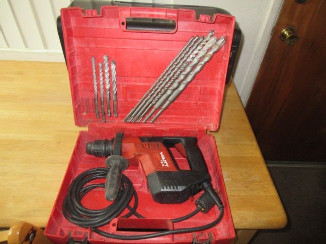 Hilti Te5 Corded Hammer Drill