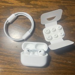 Apple AirPods Pro 2nd Generation With MagSafe Charging Case