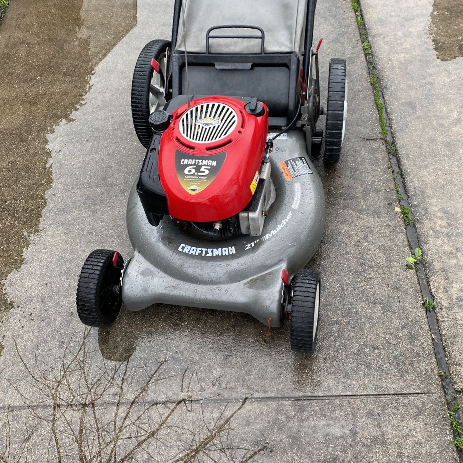Craftsman 6.5 HP Push Mower for Sale in Stockton, CA OfferUp