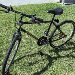 Selling ROADMASTER MT Climber bicycle.