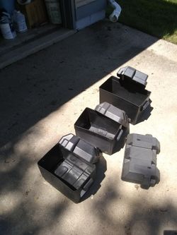 Boat battery box