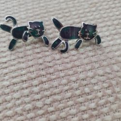 CAT ILLUSION POST EARRINGS