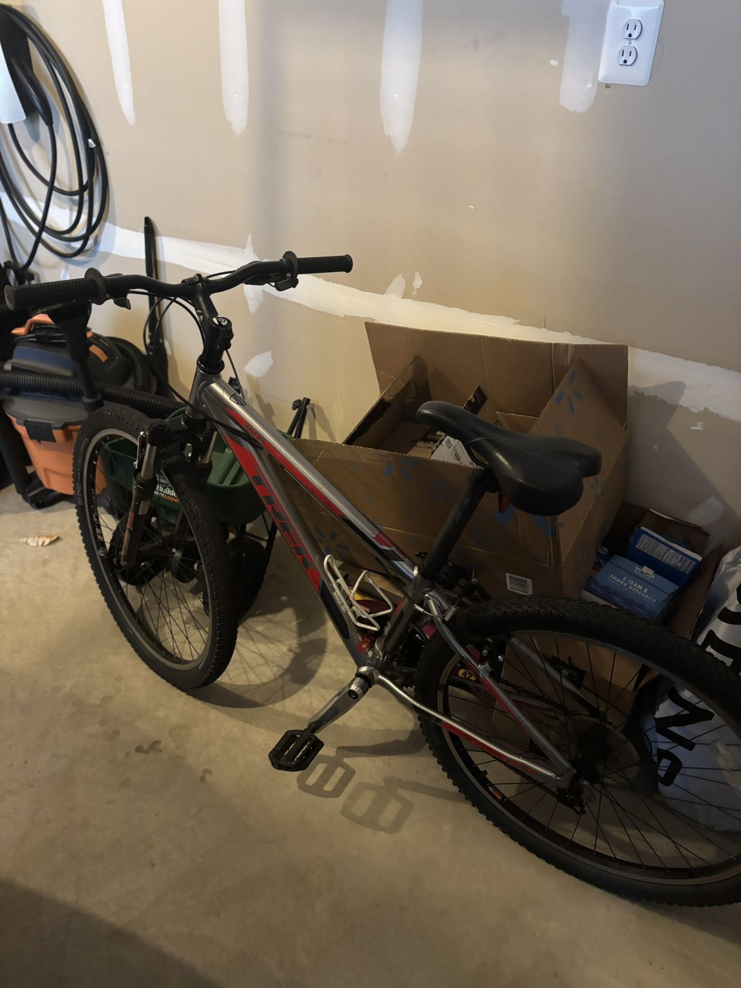 Trek Mountain Bike