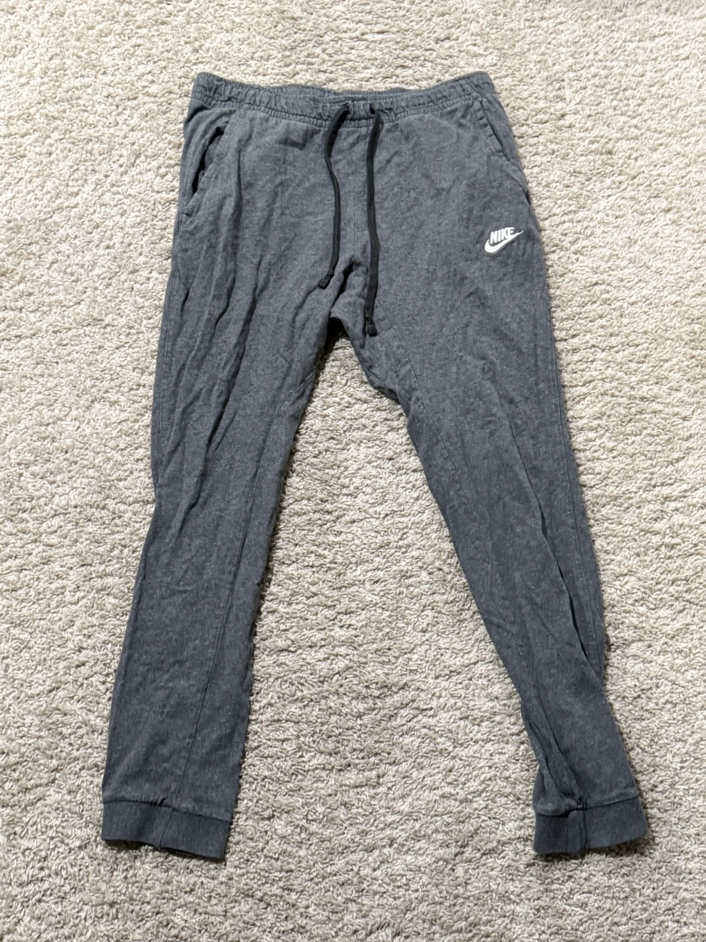 Grey nike joggers sweatpants