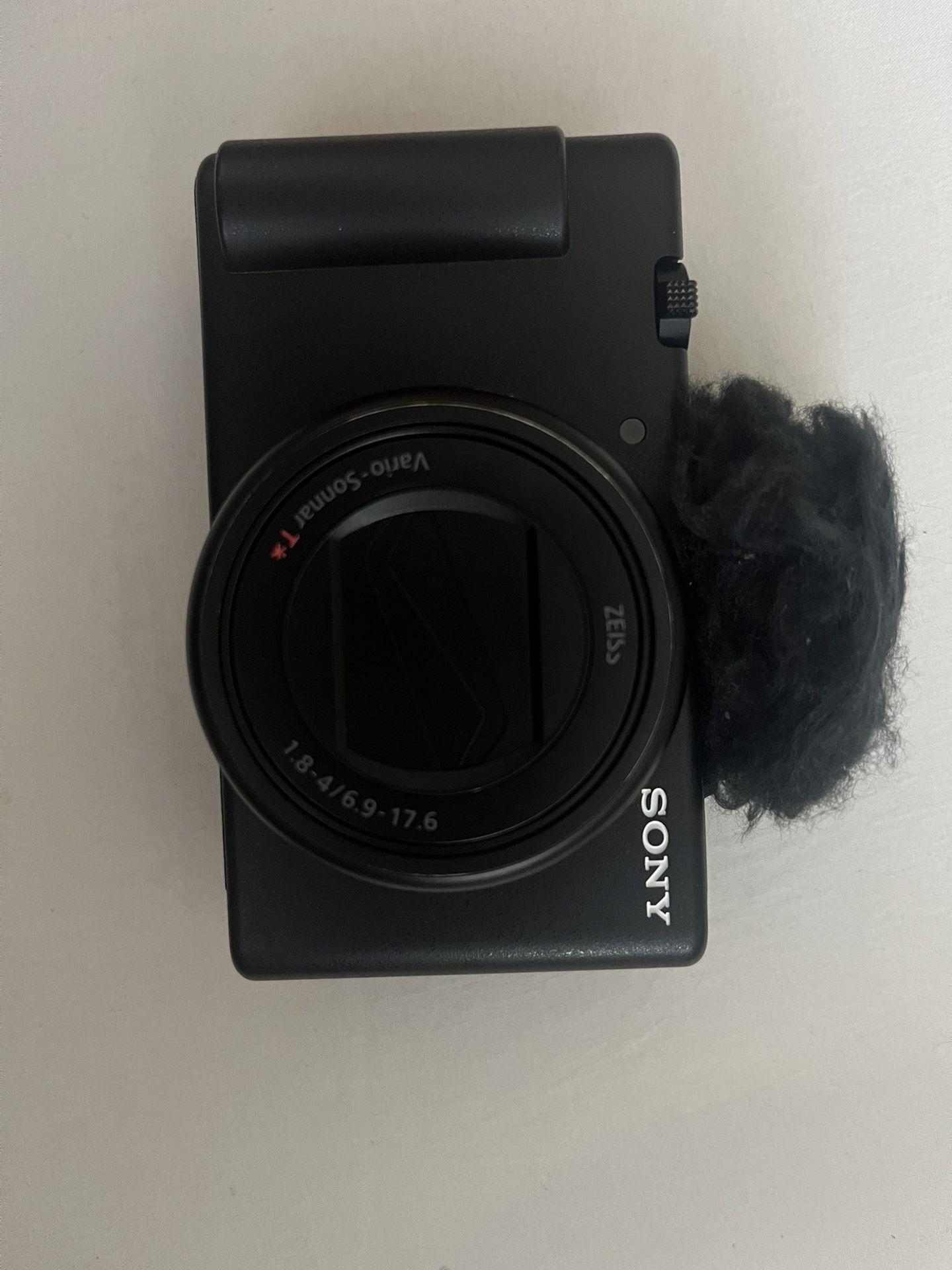 Sony - ZV-120.1-Megapixel Digital Camera