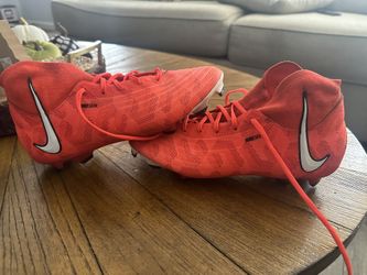 Phantom Luna Fg Women’s Soccer Cleats
