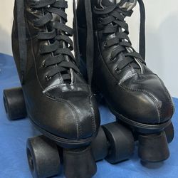 Black Leather Roller Skates Women's Size 7aM 
