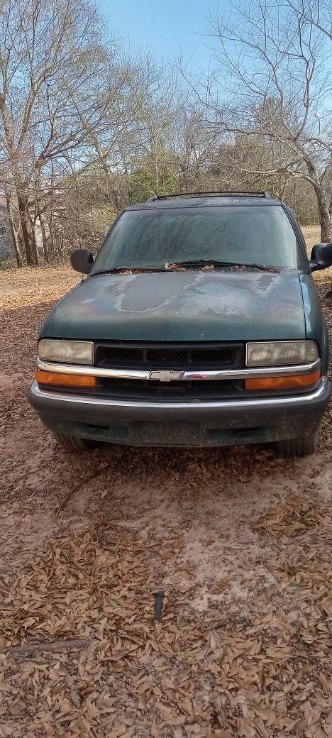 1998 Chevy  BLAZER 