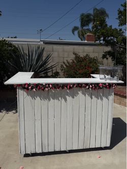 Mobile party bar