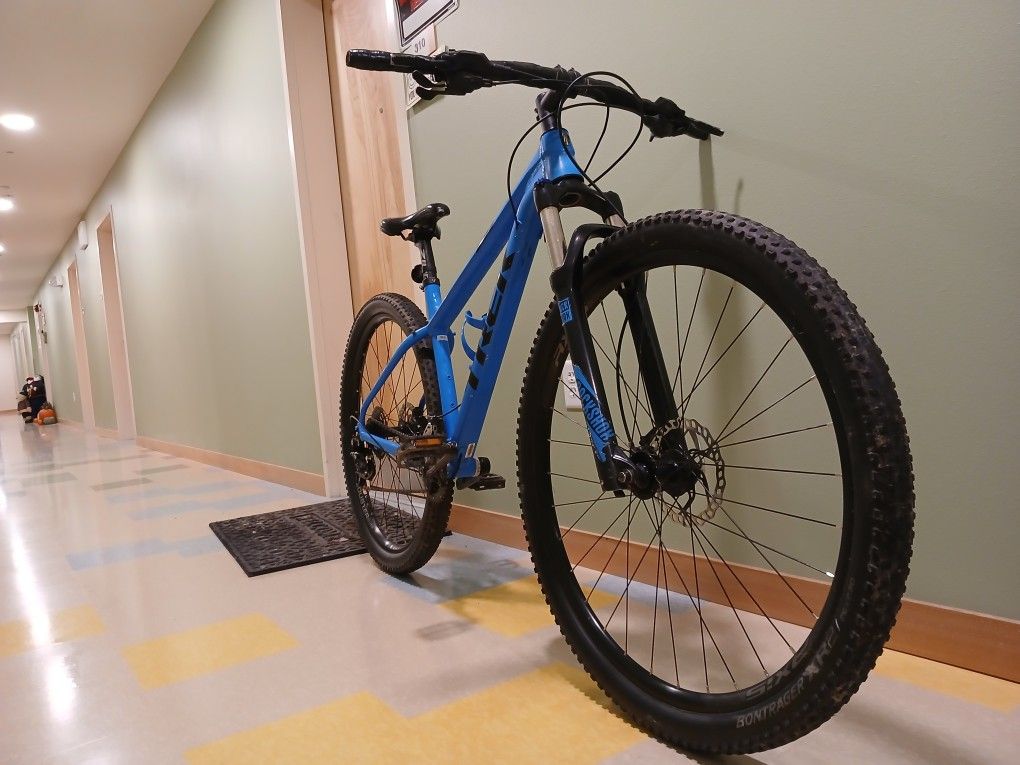 Trek X-Caliber 8